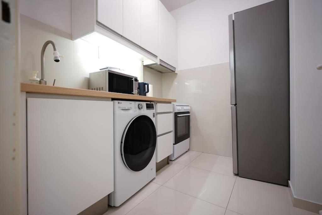 Syntagma Square, 70Sqm Pentelis Sunny Apartment Athens Exterior photo