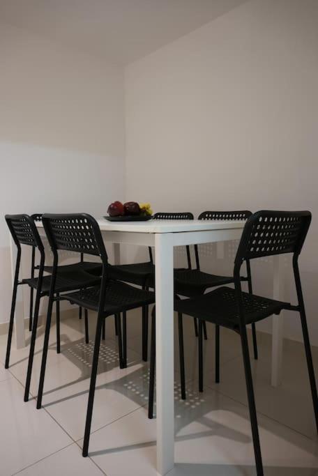 Syntagma Square, 70Sqm Pentelis Sunny Apartment Athens Exterior photo
